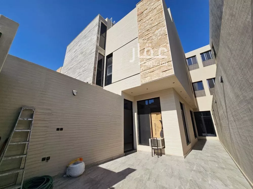 دور للبيع في شارع جبل المكبر, حي قرطبة, مدينة الرياض, منطقة الرياض 1 صورة