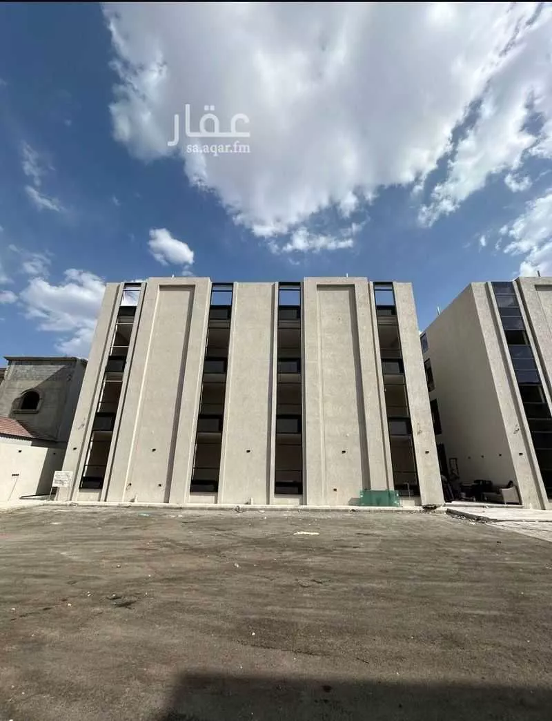 شقة للبيع في شارع جنادة ابن أبي نقبة, حي الروابي, مدينة المدينه المنوره, منطقة المدينة المنورة 1 صورة