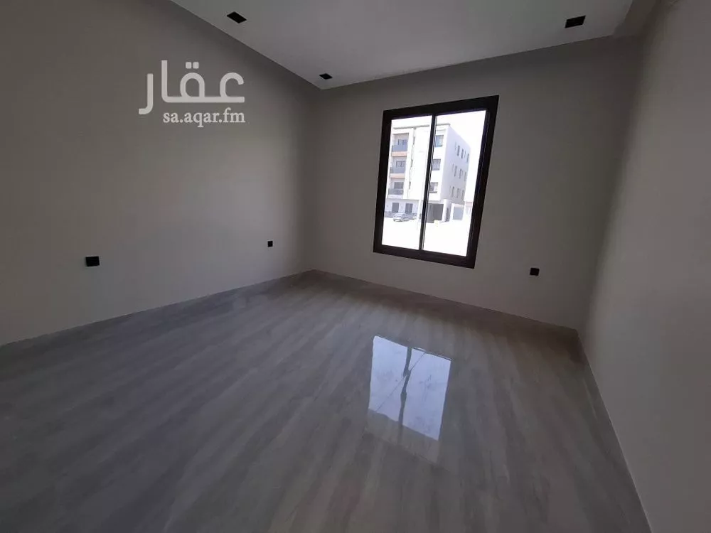 دور للبيع في شارع شارع تنال, حي الرمال, مدينة الرياض, منطقة الرياض 1 صورة
