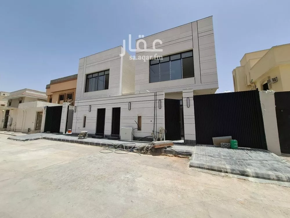 فيلا للبيع في شارع أدهم بن محرز, حي الملك فيصل, مدينة الرياض, منطقة الرياض 1 صورة