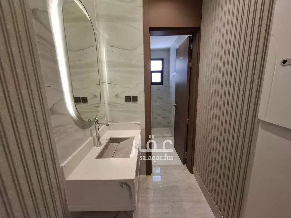 فيلا للبيع في شارع سعيد بن نفيل, حي الرمال, مدينة الرياض, منطقة الرياض 1 صورة