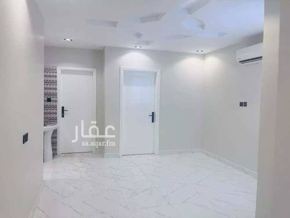 شقة للإيجار في شارع صلاح الدين الأيوبي, حي الملز, مدينة الرياض, منطقة الرياض 1 صورة