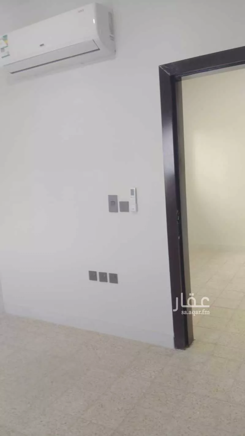 شقة للإيجار في شارع عبدالله الهزاني, حي الرحمانية, مدينة الرياض, منطقة الرياض 1 صورة