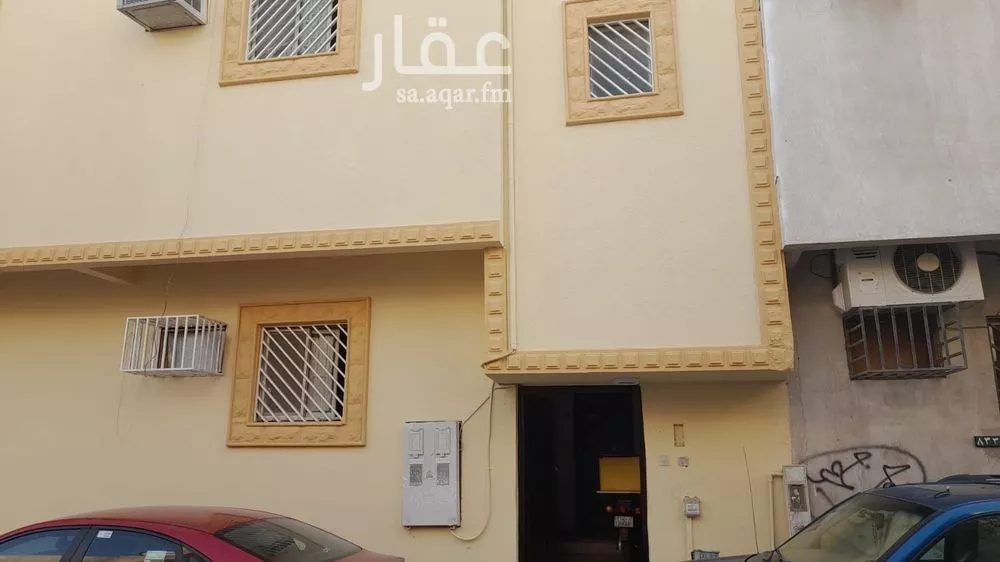 عمارة للبيع في شارع ابن مقداد, حي منفوحة, مدينة الرياض, منطقة الرياض 1 صورة