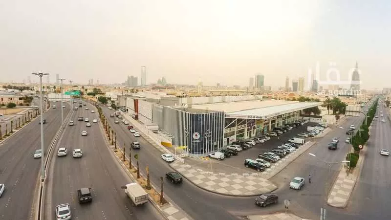 شقة للإيجار في شارع طريق الامير تركي بن عبدالعزيز الاول, حي المعذر الشمالي, مدينة الرياض, منطقة الرياض 1 صورة