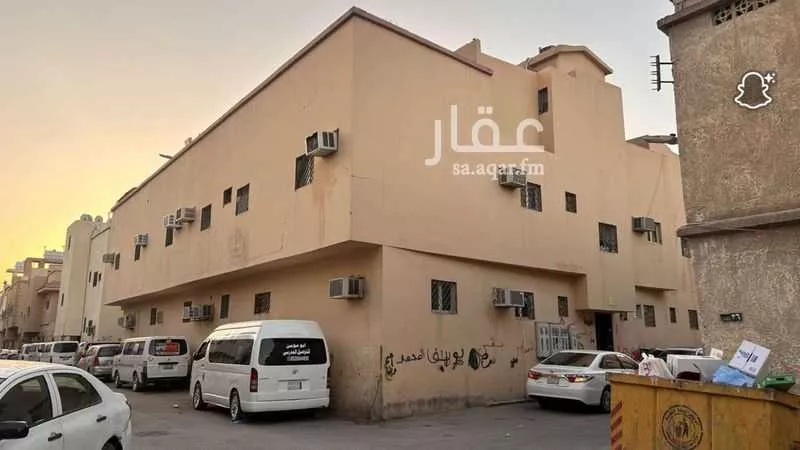 عمارة للبيع في شارع محمد البشير ، حي اليمامة ، الرياض ، منطقة الرياض 1 صورة