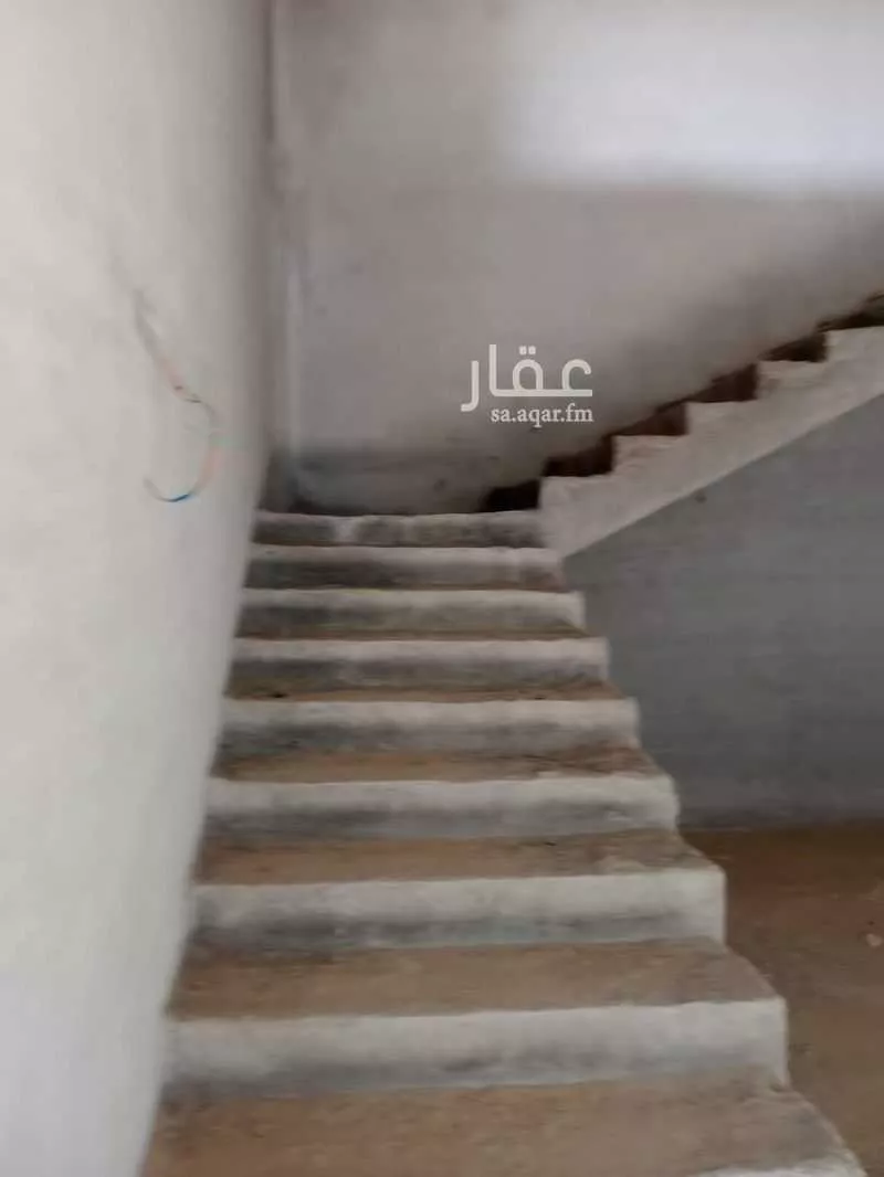 فيلا للبيع في شارع شارع الامن, حي الأمن, مدينة بريده, منطقة القصيم 1 صورة