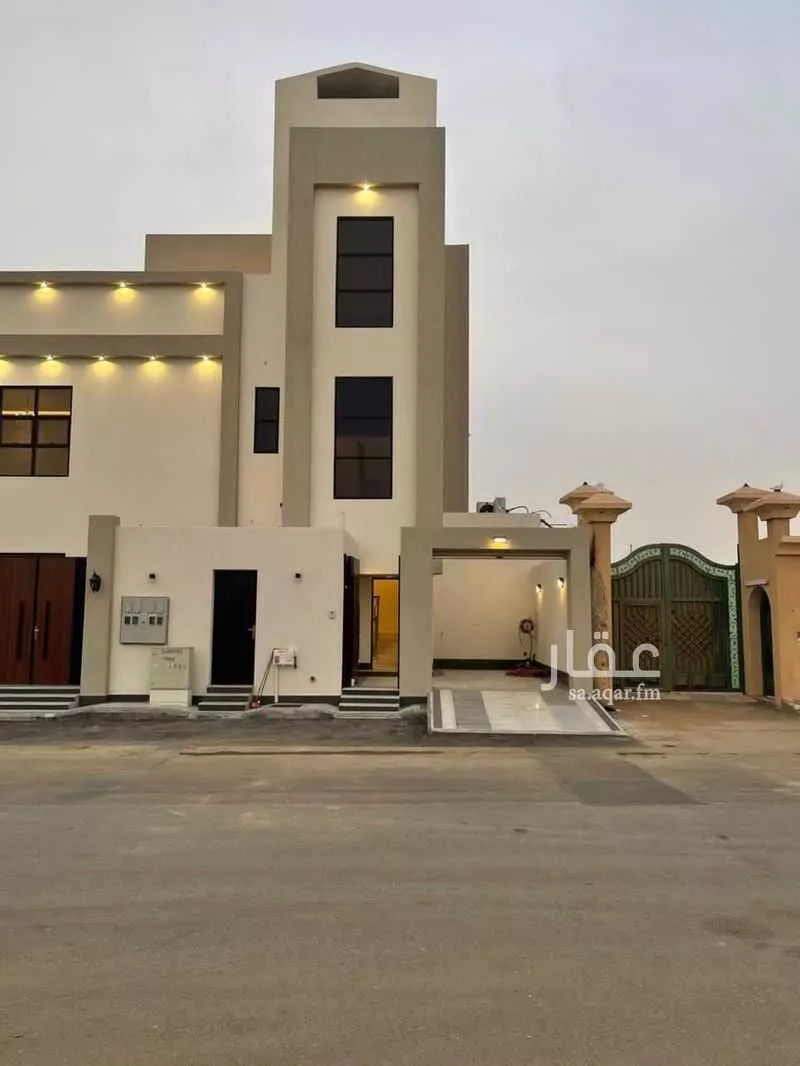 دور للبيع في شارع احمد بن عبدالملك العزازي, حي النخيل, مدينة بريده, منطقة القصيم 1 صورة