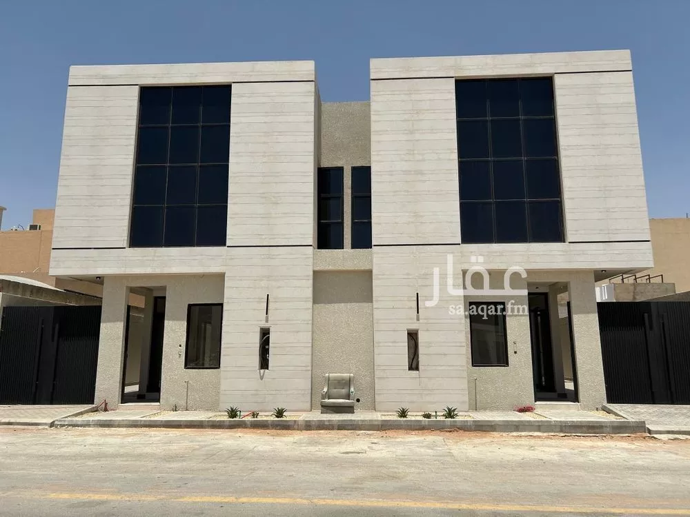فيلا للبيع في شارع ابن المهاجر, حي المهدية, مدينة الرياض, منطقة الرياض 1 صورة