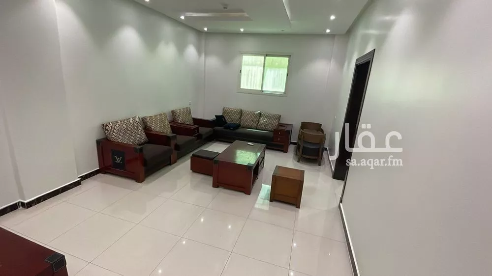 شقة للإيجار في شارع الشيخ حسن بن حسين بن علي, حي الحمراء, مدينة الرياض, منطقة الرياض 1 صورة