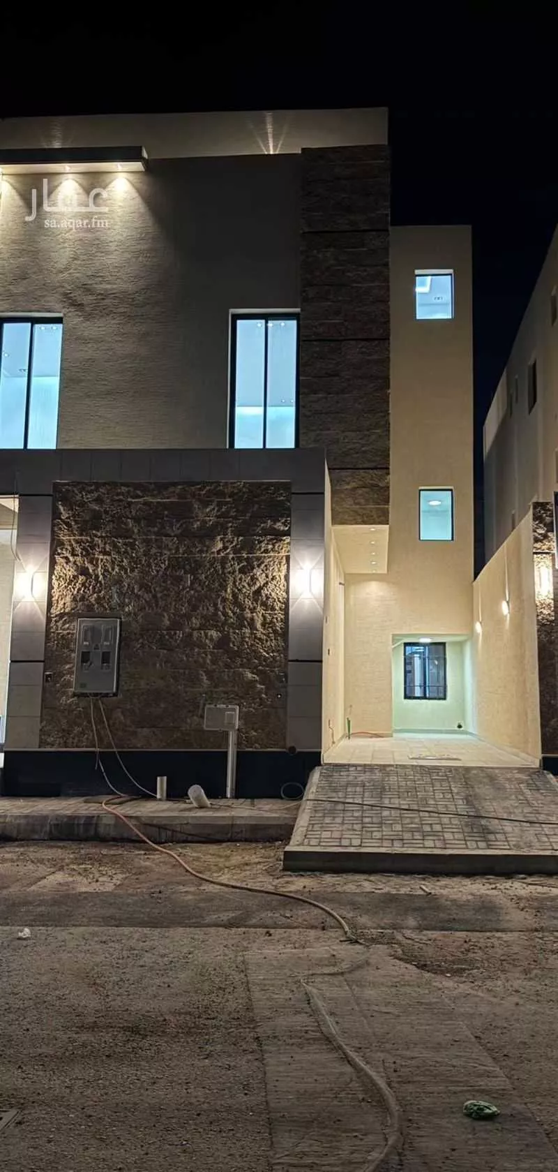 دور للبيع في شارع رقم 96, حي الندوة, مدينة الرياض, منطقة الرياض 1 صورة