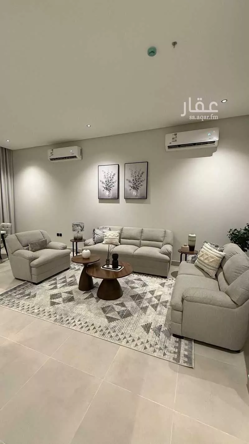 شقة للإيجار في شارع دريد بن شراحيل بن كعب النخعي, حي الريان, مدينة بريده, منطقة القصيم 1 صورة