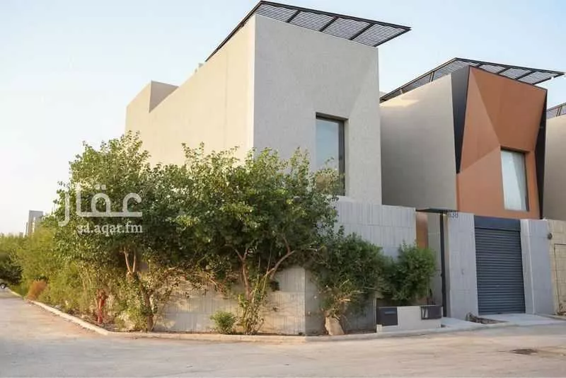 فيلا للبيع في شارع أبي بردة, حي العارض, مدينة الرياض, منطقة الرياض 1 صورة