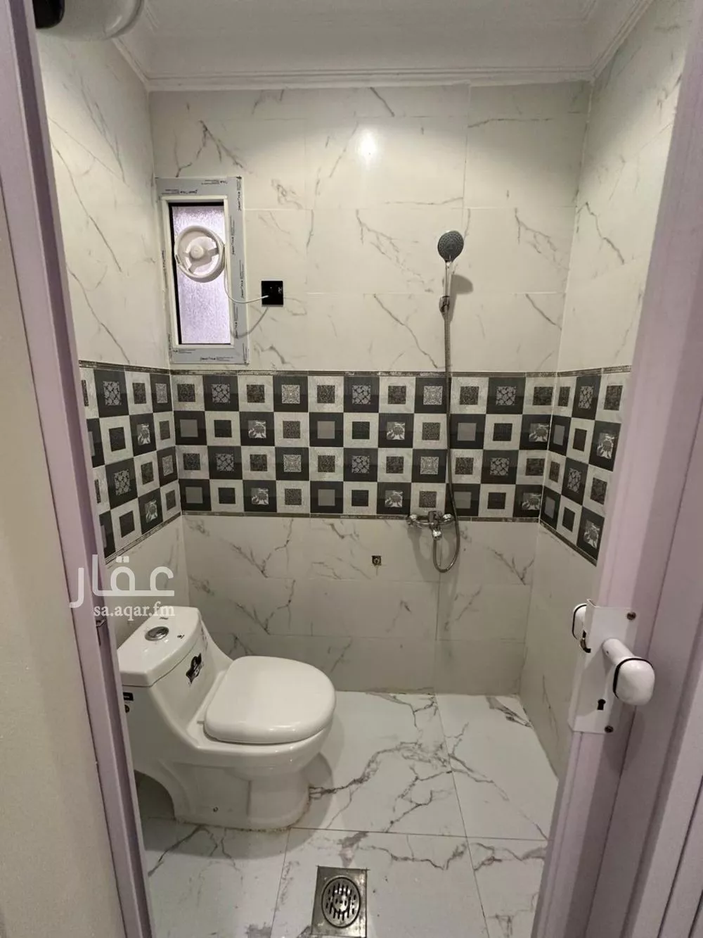 شقة للإيجار في شارع الخزنة, حي إشبيلية, مدينة الرياض, منطقة الرياض 1 صورة