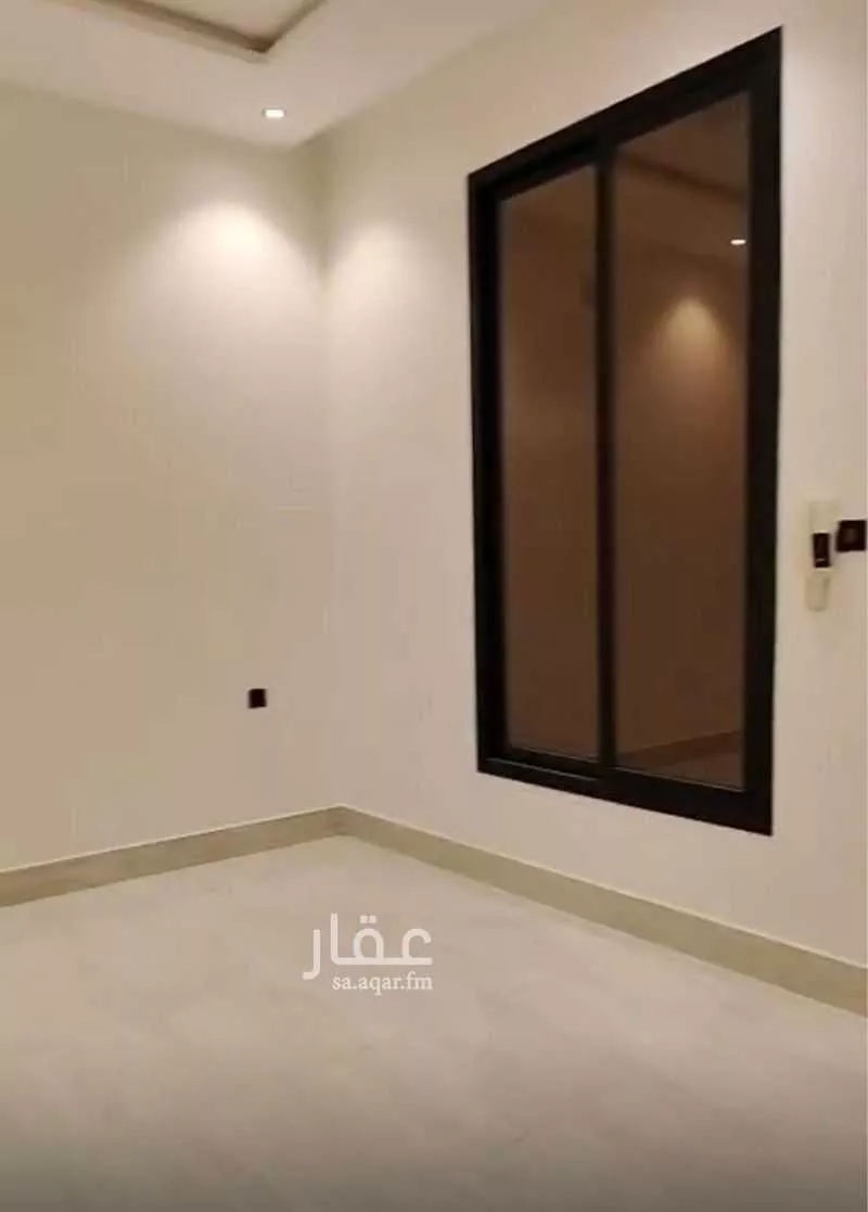 فيلا للبيع في شارع تميم الجرجاني, حي الرمال, مدينة الرياض, منطقة الرياض 1 صورة