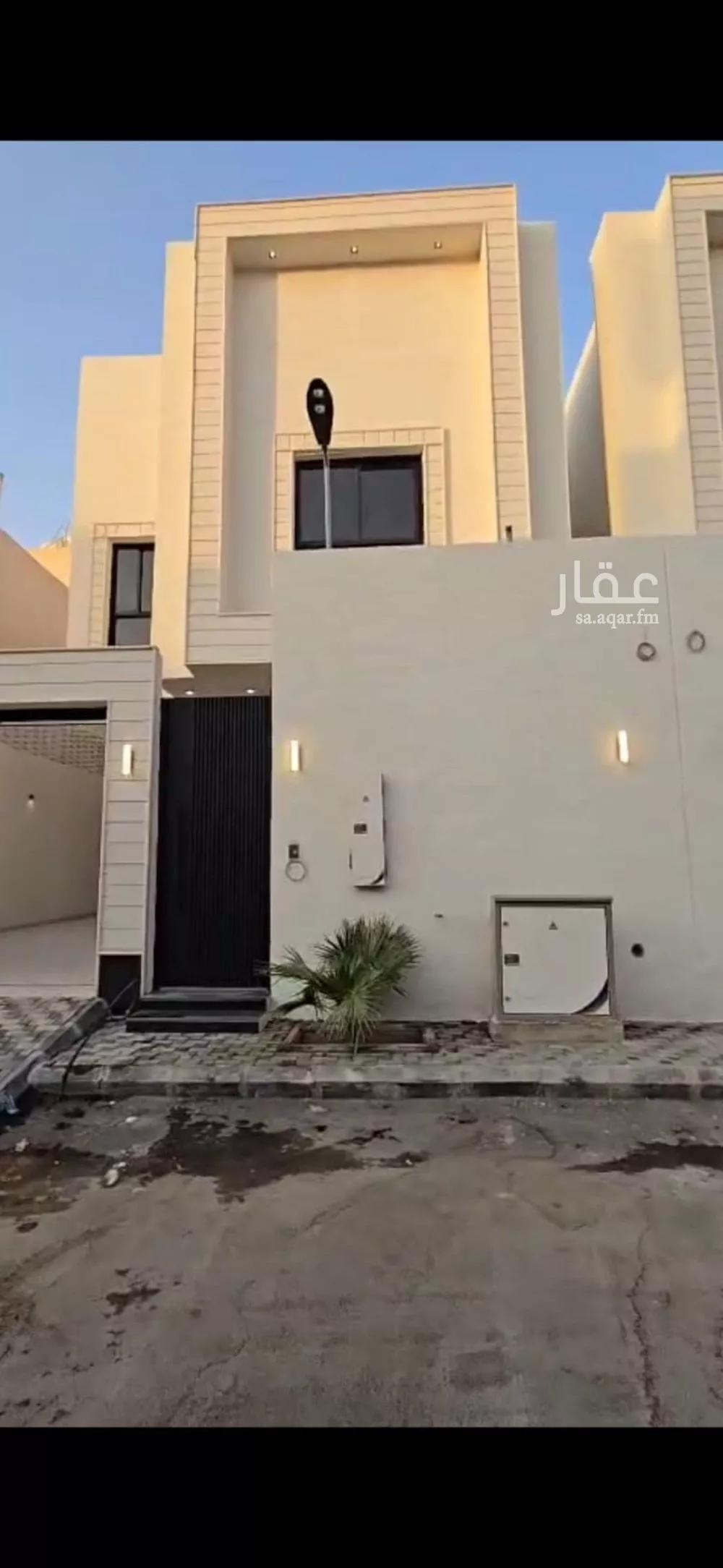 فيلا للبيع في شارع السقاف, حي عكاظ, مدينة الرياض, منطقة الرياض 1 صورة
