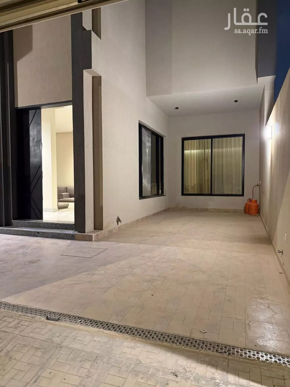 فيلا للإيجار في شارع رقم 322, حي النرجس, مدينة الرياض, منطقة الرياض 1 صورة