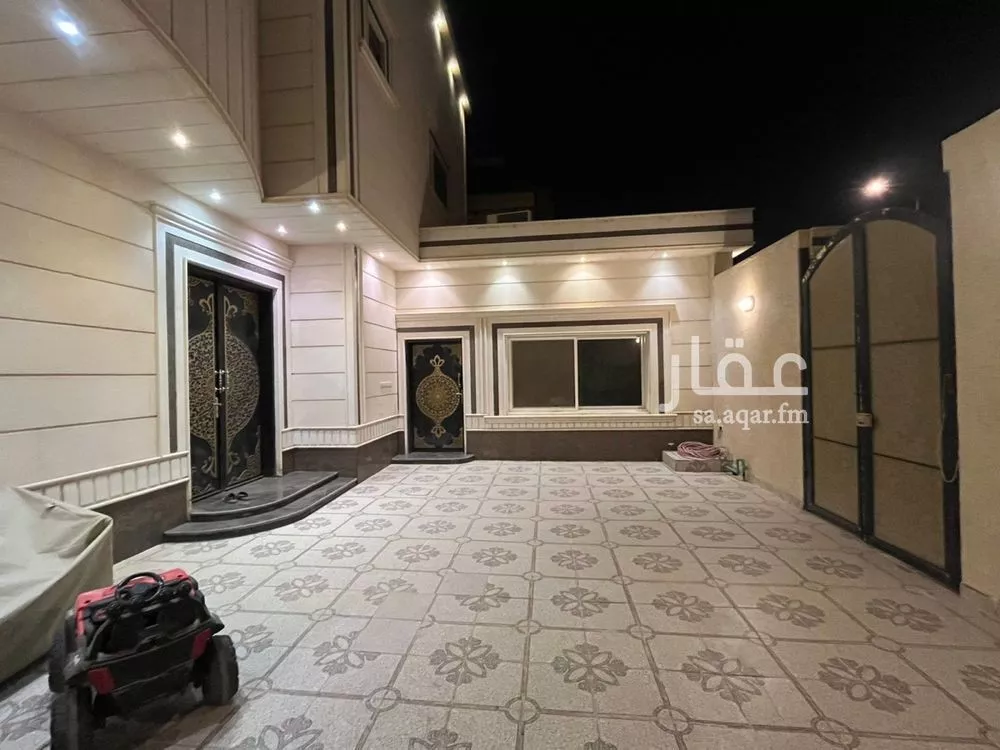 فيلا للبيع في شارع أبي المعالي الصيفي, حي الرمال, مدينة الرياض, منطقة الرياض 1 صورة