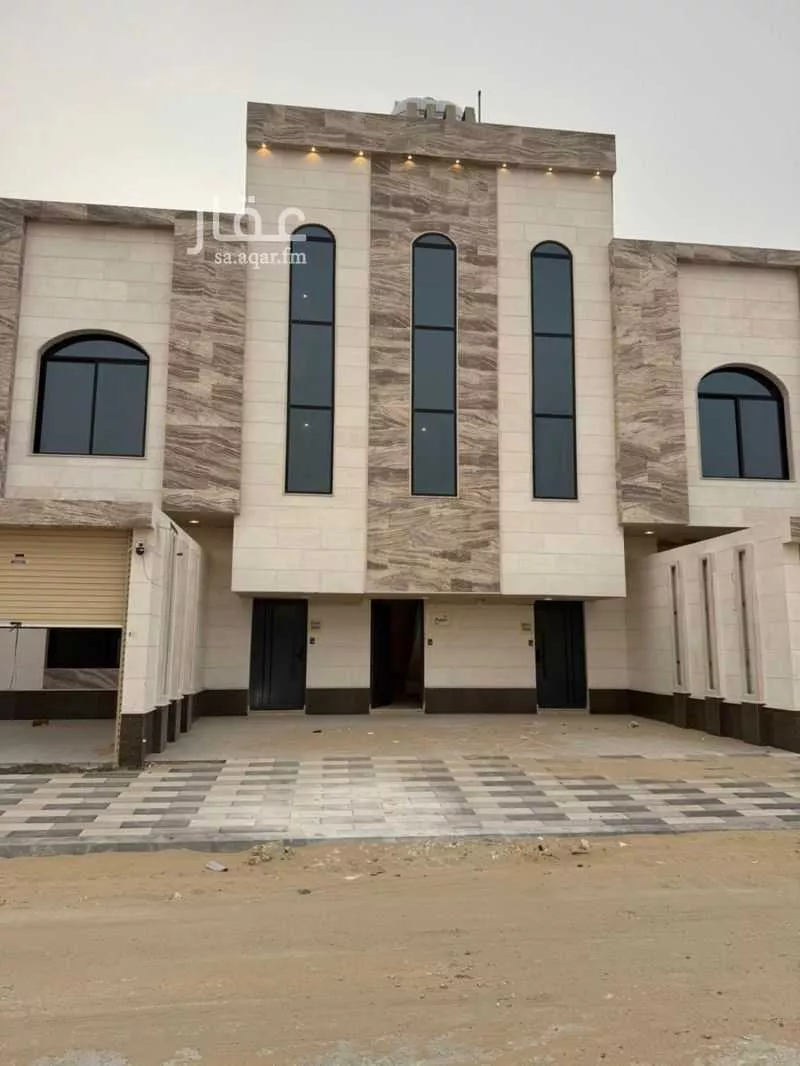 فيلا للبيع في شارع شارع 20, حي البحر, مدينة الجبيل, المنطقة الشرقية 1 صورة