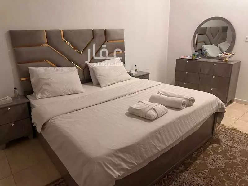 شقة مفروشة للحجز في شارع الامير مقرن بن عبدالعزيز ، حي الخليج ، النعيرية ، النعيرية 1 صورة