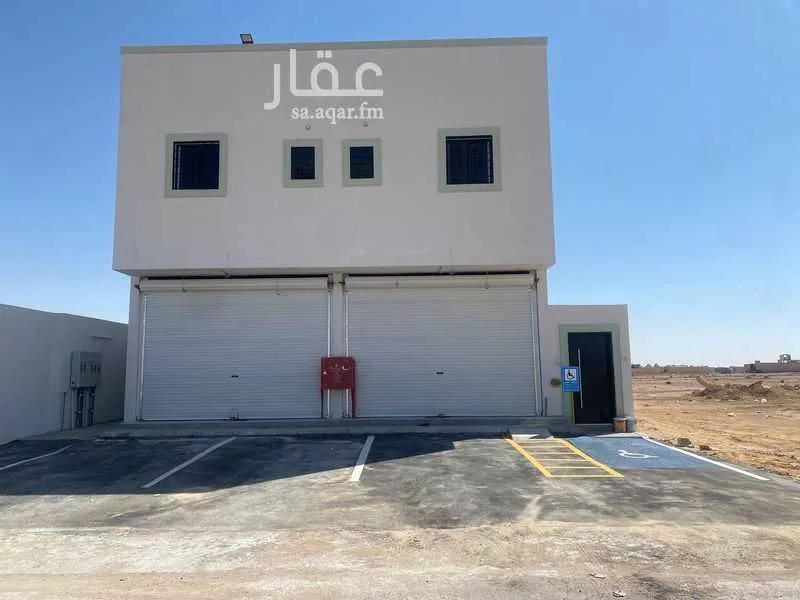 محل للإيجار في شارع 5200669, حي عريض, مدينة الرياض, منطقة الرياض 1 صورة
