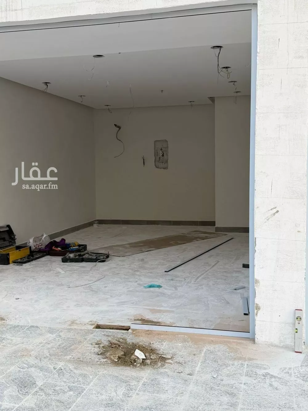 محل للإيجار في شارع بشير الانصاري, حي البوادي, مدينة جدة, منطقة مكة المكرمة 1 صورة