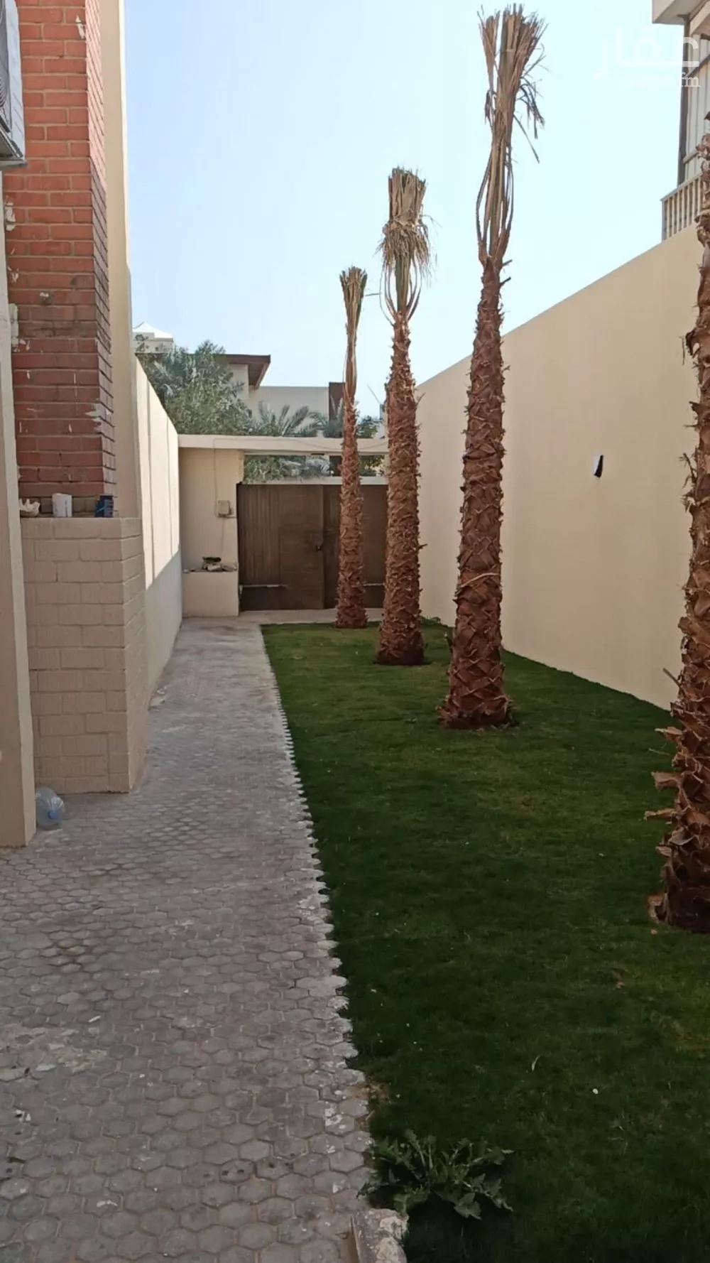 فيلا للإيجار في شارع عبدالله بن عبداللطيف آل الشيخ, حي المربع, مدينة الرياض, منطقة الرياض 1 صورة