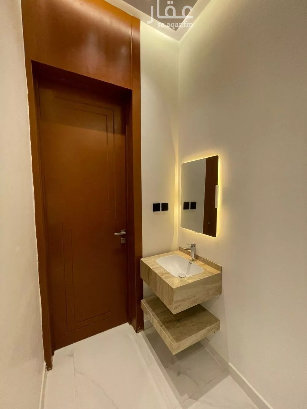 فيلا للبيع في شارع بحر العرب, حي الجنادرية, مدينة الرياض, منطقة الرياض 1 صورة