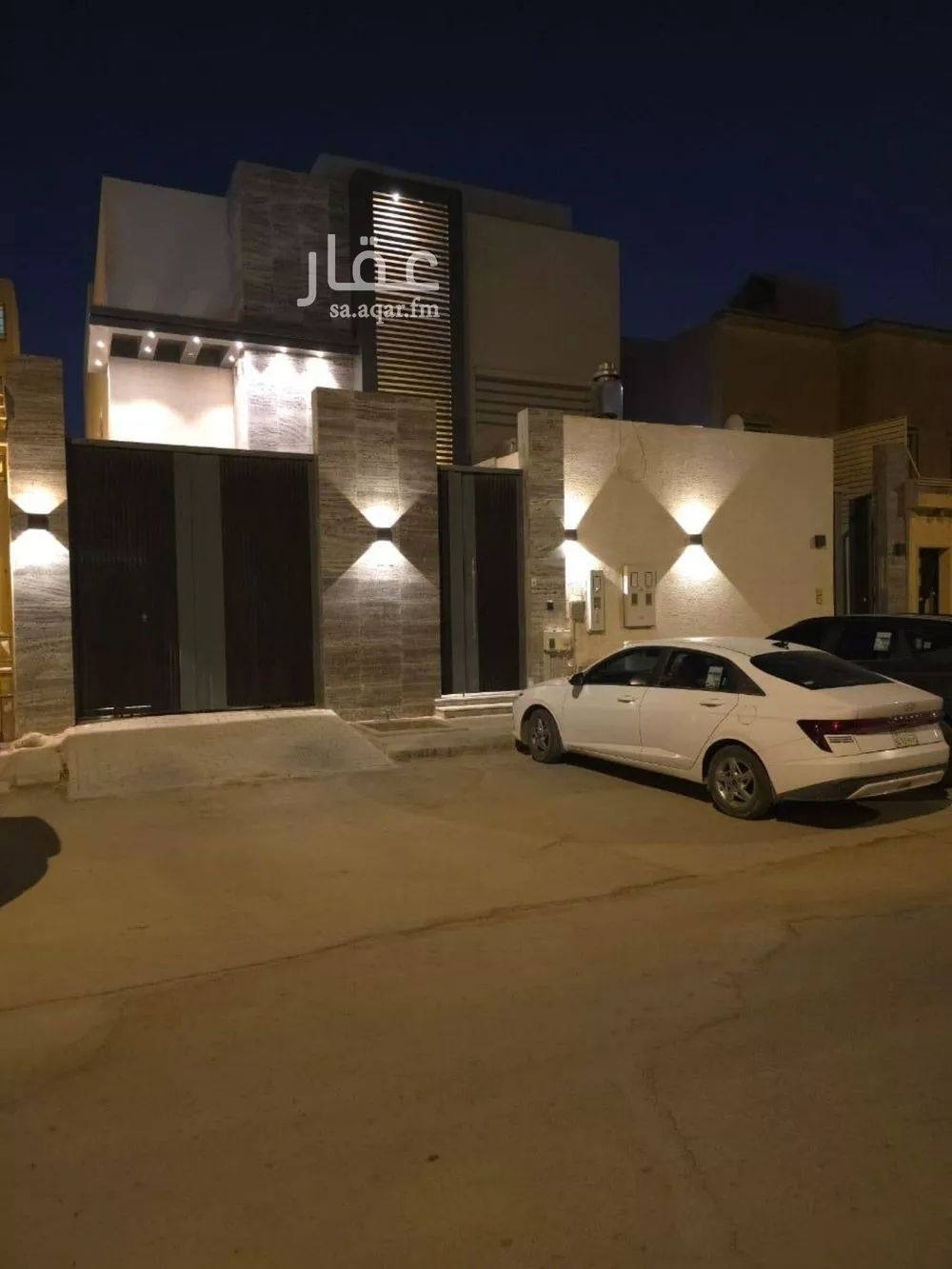 فيلا للبيع في شارع مؤيد الدين الحارثي, حي المونسية, مدينة الرياض, منطقة الرياض 1 صورة