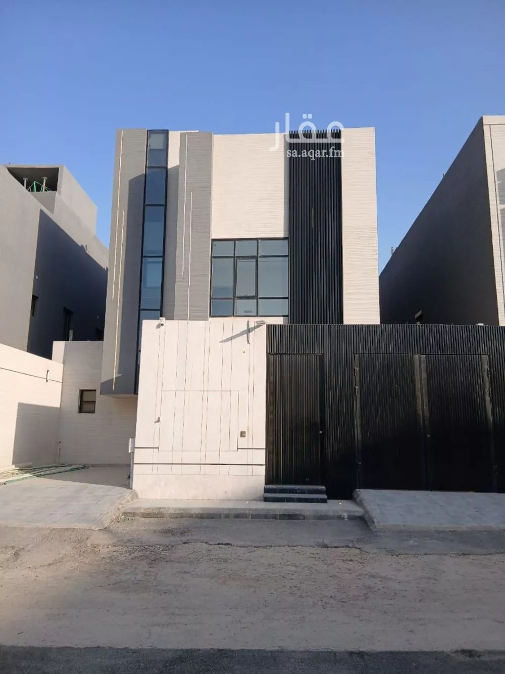 دور للبيع في حي الرمال, مدينة الرياض, منطقة الرياض 1 صورة