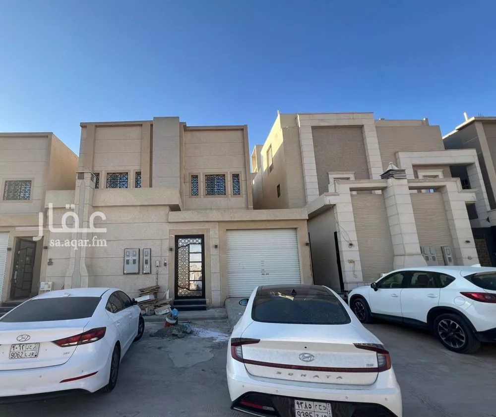 دور للبيع في شارع محمد الراشدي, حي الرمال, مدينة الرياض, منطقة الرياض 1 صورة