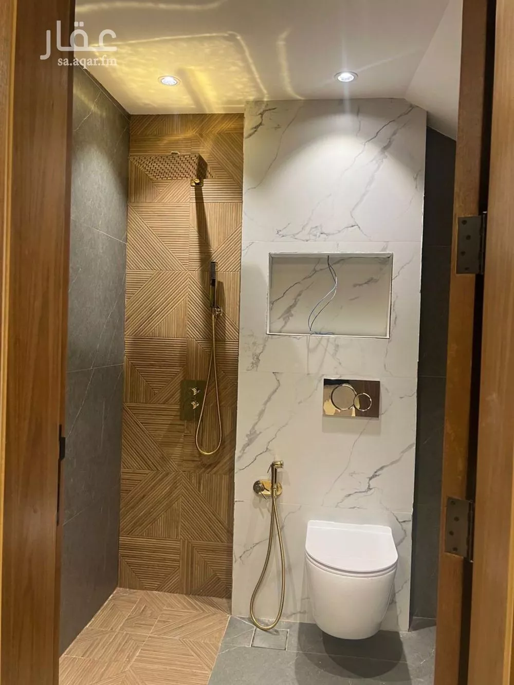 فيلا للإيجار في شارع شهاب الدين التاج, حي الرمال, مدينة الرياض, منطقة الرياض 1 صورة