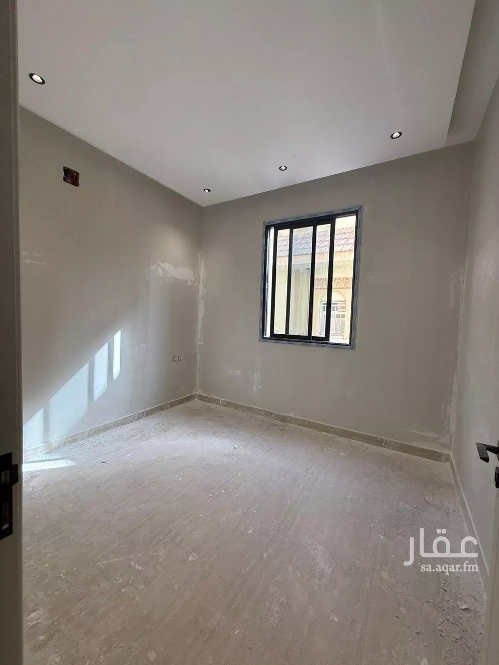 دور للبيع في شارع رابعة بنت ثابت, حي الخليج, مدينة الرياض, منطقة الرياض 1 صورة