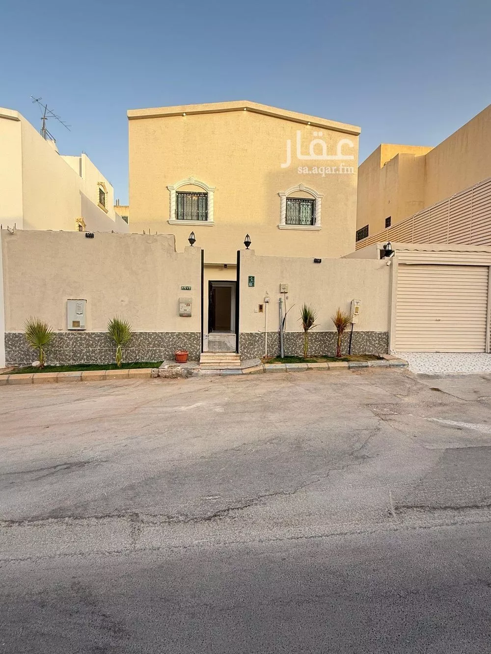 فيلا للإيجار في شارع مبارك بن ابي غالب, حي الروضة, مدينة الرياض, منطقة الرياض 1 صورة