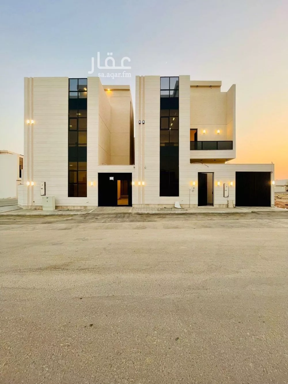 فيلا للبيع في شارع شارع بن أبي الشكر الفلكي, حي المهدية, مدينة الرياض, منطقة الرياض 1 صورة