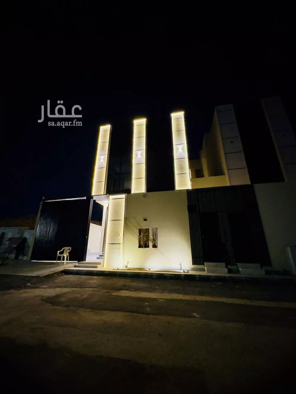 فيلا للبيع في شارع الأمير فيصل بن بدر بن عبدالعزيز, حي مطار الملك خالد الدولي, مدينة الرياض, منطقة الرياض 1 صورة