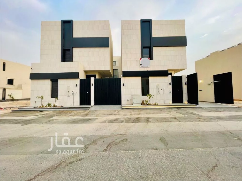 فيلا للبيع في شارع عمر بن عبدالقادر مفتي, حي المهدية, مدينة الرياض, منطقة الرياض 1 صورة