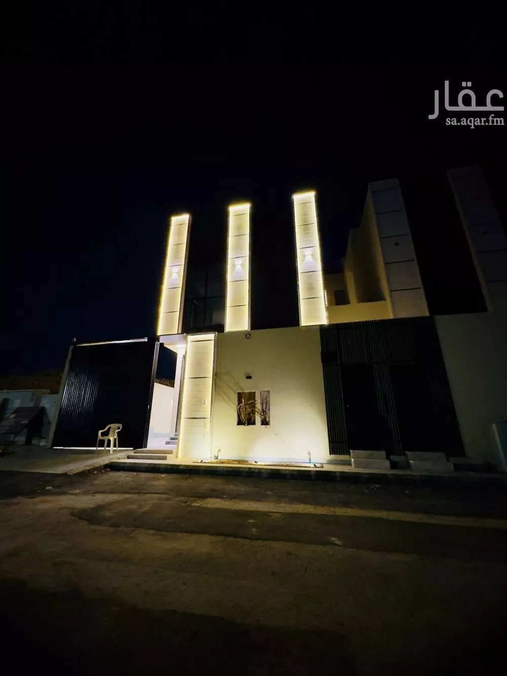 فيلا للبيع في شارع الأمير فيصل بن بدر بن عبدالعزيز, حي مطار الملك خالد الدولي, مدينة الرياض, منطقة الرياض 1 صورة