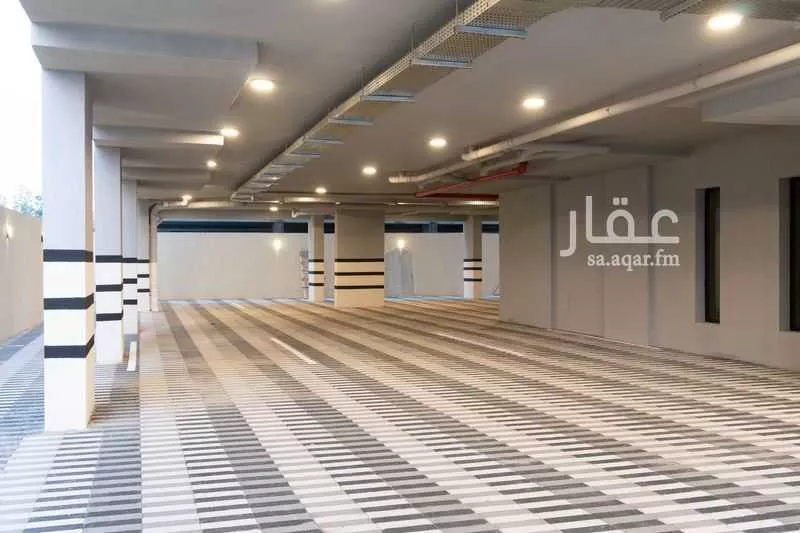 شقة للبيع في شارع المراح, حي الحمراء, مدينة الخبر, المنطقة الشرقية 1 صورة