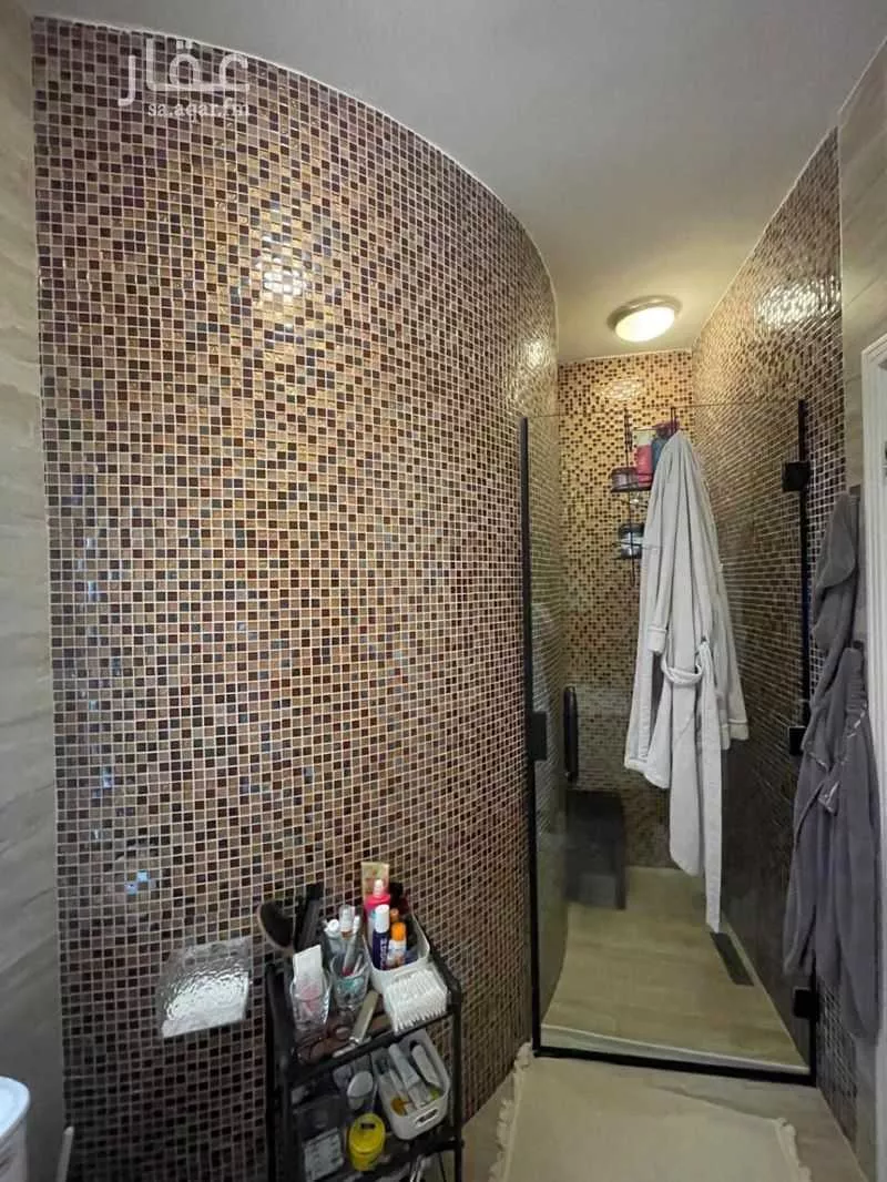 فيلا للبيع في شارع احمد الحموي, حي النعيم, مدينة جدة, منطقة مكة المكرمة 1 صورة