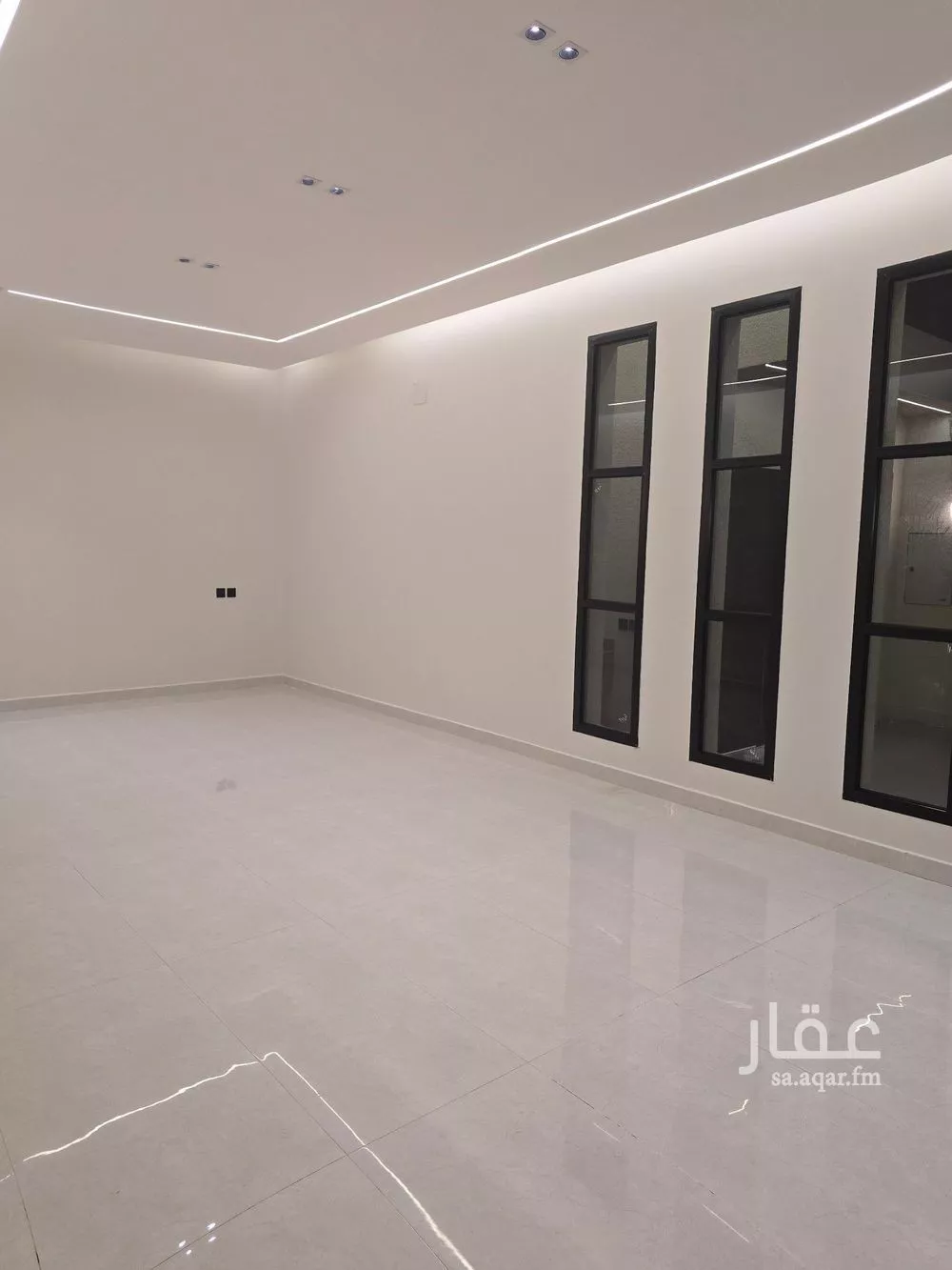 فيلا للإيجار في شارع صالح الخزرجي, حي النرجس, مدينة الرياض, منطقة الرياض 1 صورة