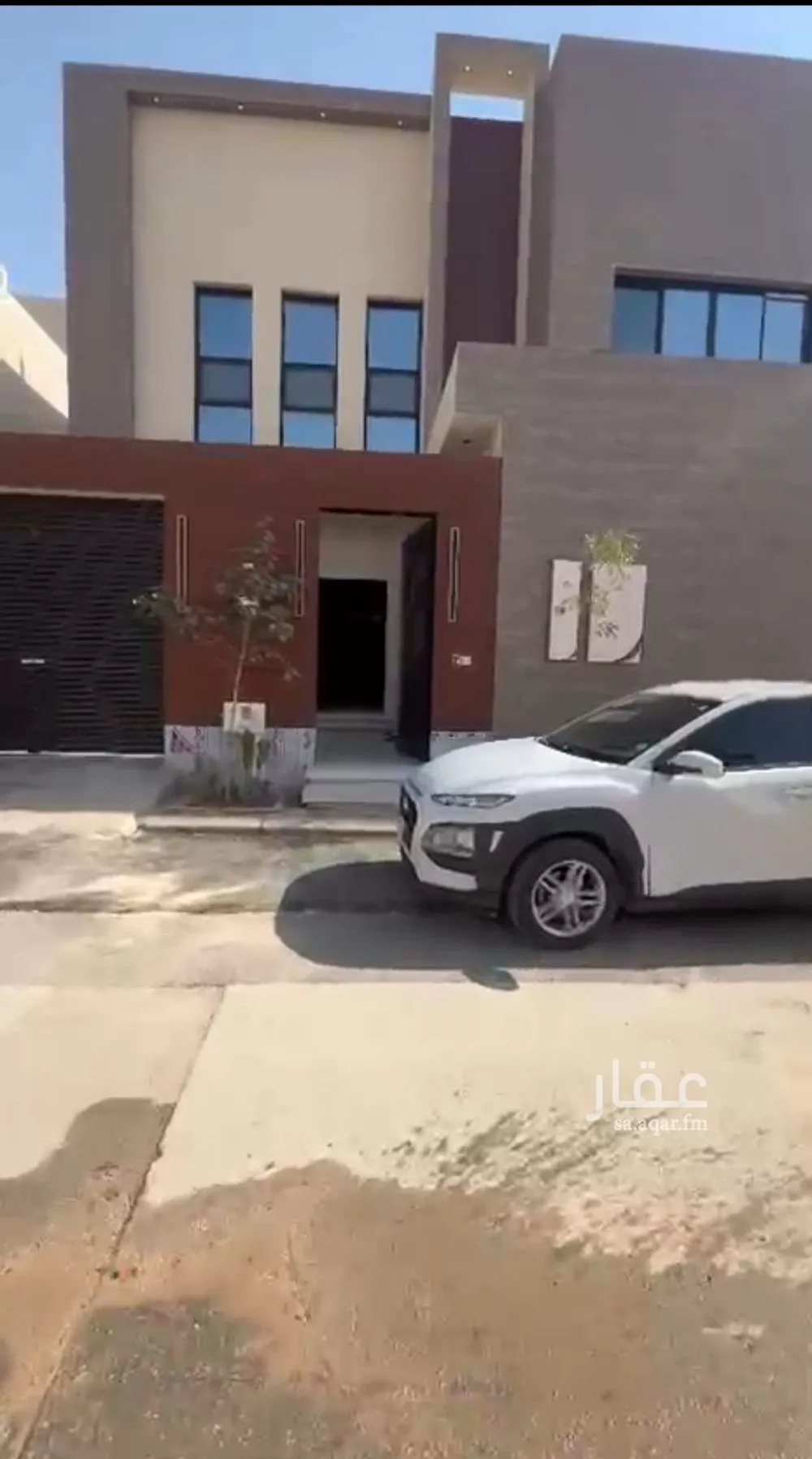 دور للبيع في شارع رقم 3, حي الجنادرية, مدينة الرياض, منطقة الرياض 1 صورة