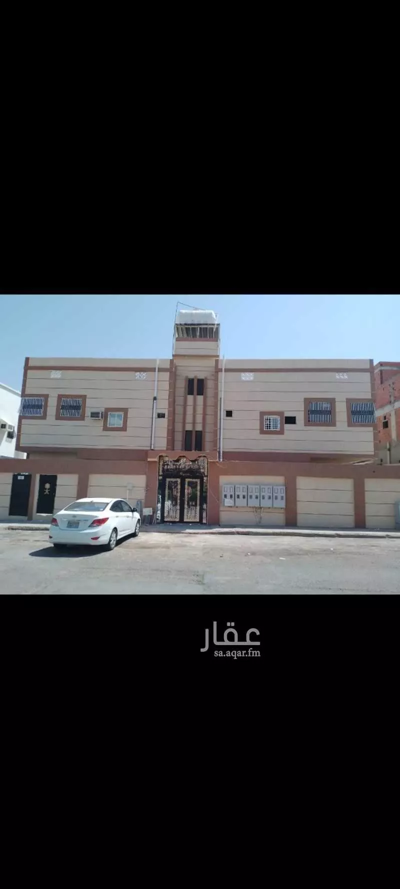 عمارة للبيع في شارع حابس ابن دغنه, حي الدفاع, مدينة المدينة المنورة, منطقة المدينة المنورة 1 صورة