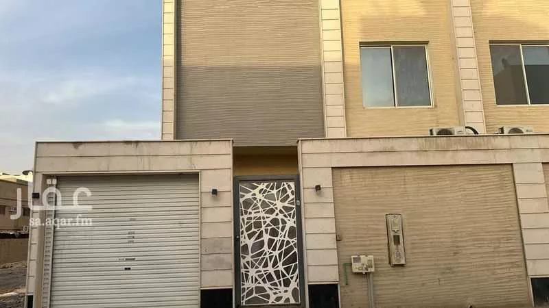 فيلا للبيع في شارع قصيرات, حي شبرا, مدينة الرياض, منطقة الرياض 1 صورة