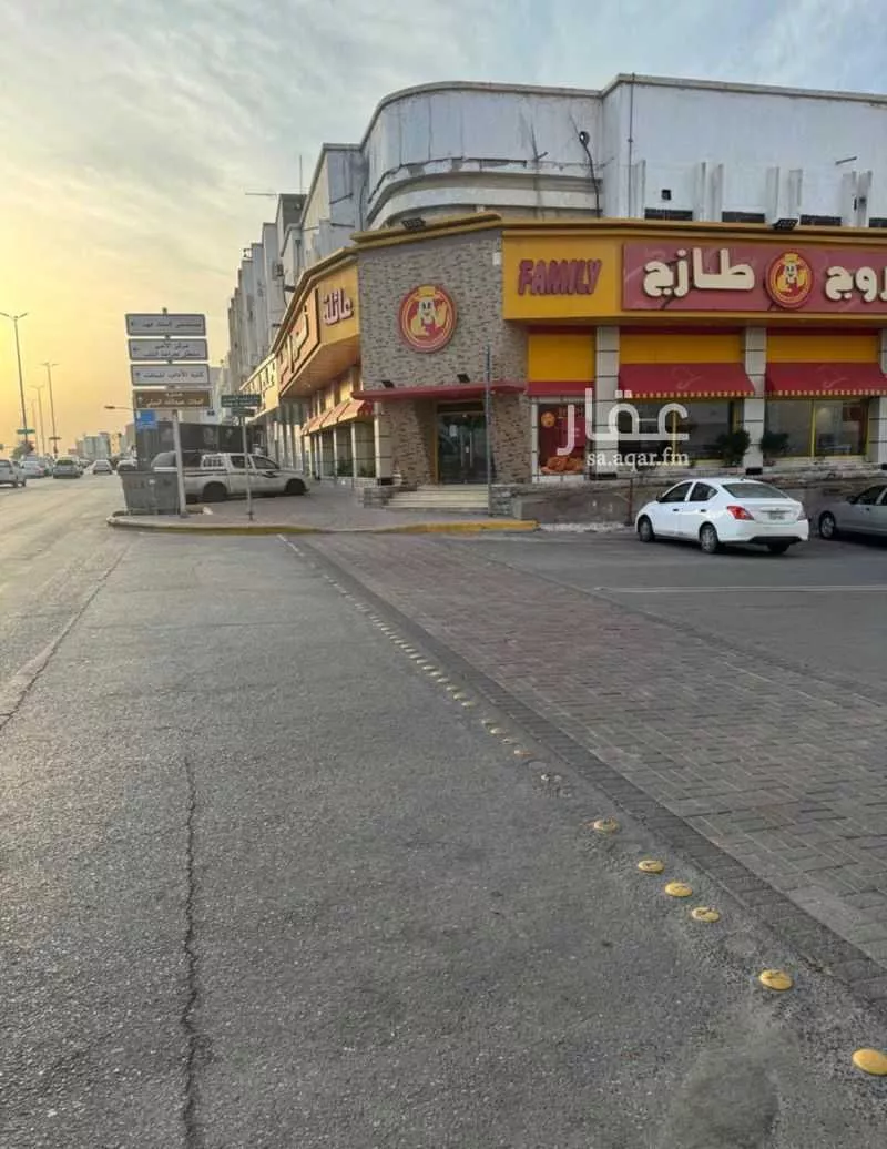 عمارة للإيجار في شارع الرياض, حي السلمانية الأول, مدينة الاحساء, المنطقة الشرقية 1 صورة