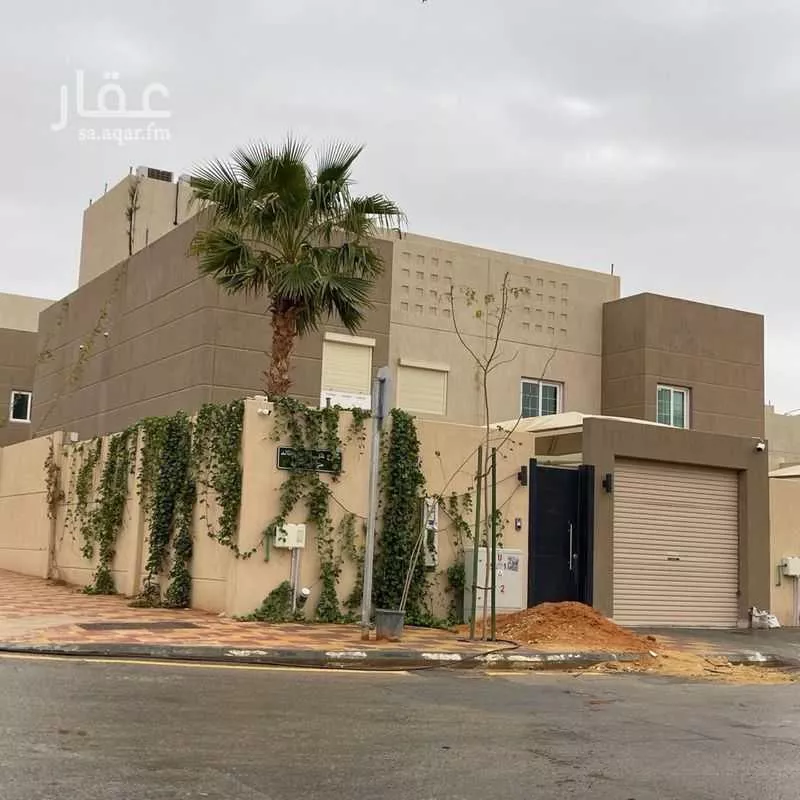 فيلا للإيجار في شارع علي الأحمر, حي مطار الملك خالد الدولي, مدينة الرياض, منطقة الرياض 1 صورة