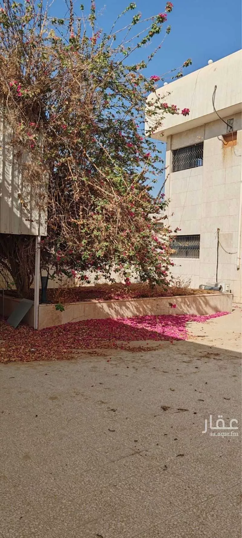 عمارة للبيع في شارع الامير متعب بن عبدالعزيز, حي الربوة, مدينة الرياض, منطقة الرياض 1 صورة