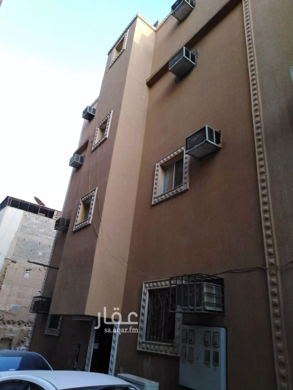 عمارة للبيع في شارع ابي ايوب الانصاري, حي المرقب, مدينة الرياض, منطقة الرياض 1 صورة