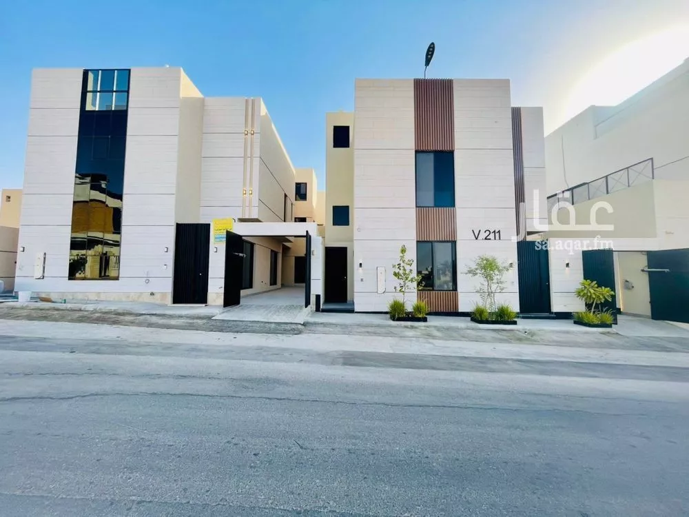 فيلا للبيع في شارع الخادم, حي المهدية, مدينة الرياض, منطقة الرياض 1 صورة