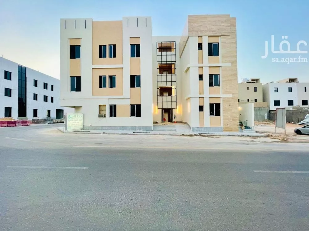 عمارة للبيع في شارع يعقوب الصفار, حي المهدية, مدينة الرياض, منطقة الرياض 1 صورة